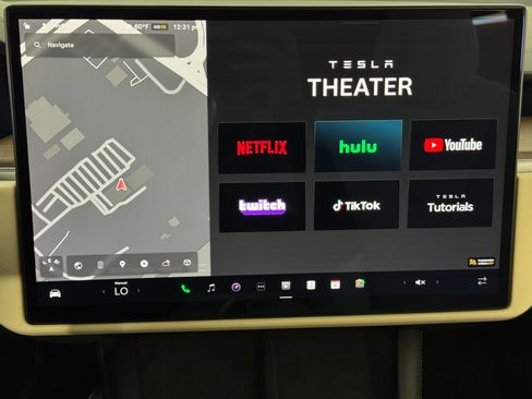 Used 2023 Tesla Model X image 30