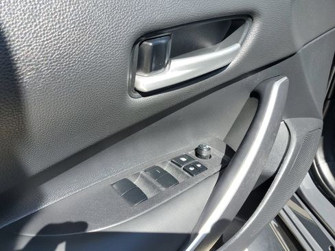 Used 2024 Toyota Corolla SE FWD image 15