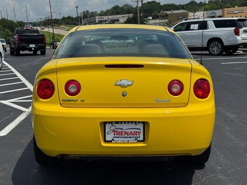 Used 2009 Chevrolet Cobalt LT w/ Preferred Equipment Group FWD image 4