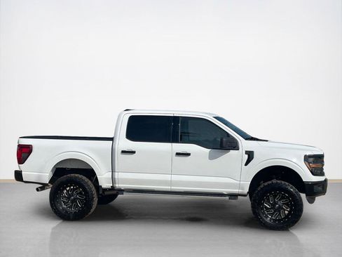 Used 2025 Ford F150 XLT w/ Equipment Group 301A Standard AWD/4WD image 9