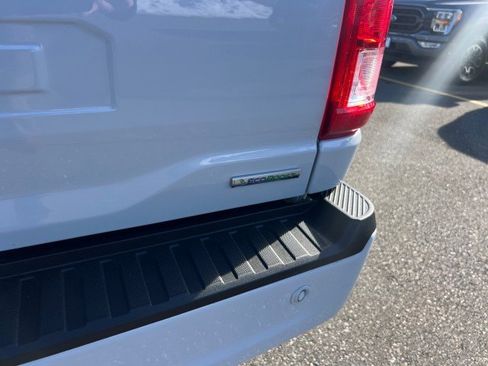 Certified 2021 Ford F150 XL w/ STX Appearance Package image 19