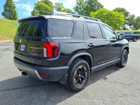 Used 2026 Honda Passport TrailSport Elite image 3