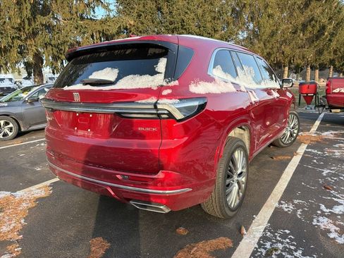 Used 2026 Buick Enclave Avenir w/ Super Cruise Package image 3