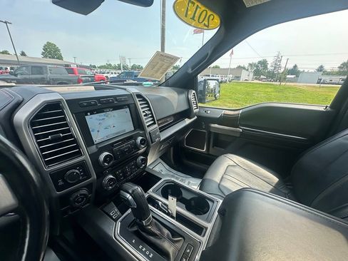 Used 2017 Ford F150 Platinum w/ Technology Package AWD/4WD image 36