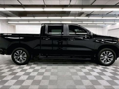 Used 2024 Chevrolet Silverado 1500 RST w/ Convenience Package II image 16