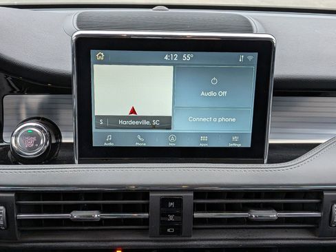 Certified 2022 Lincoln Corsair FWD w/ Equipment Group 101A image 17