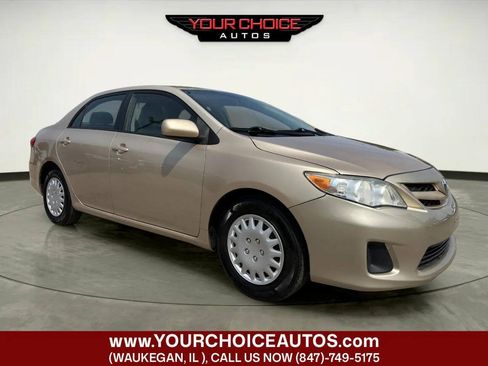 Used 2012 Toyota Corolla LE FWD image 7