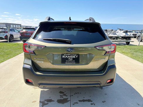 Certified 2024 Subaru Outback Premium AWD/4WD image 5