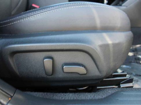 Used 2018 Subaru Outback 2.5i Limited image 34