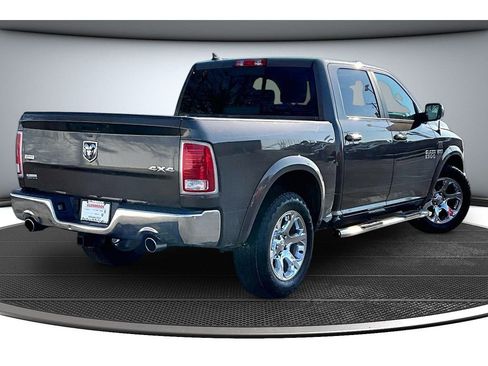 Used 2018 RAM 1500 Laramie image 14