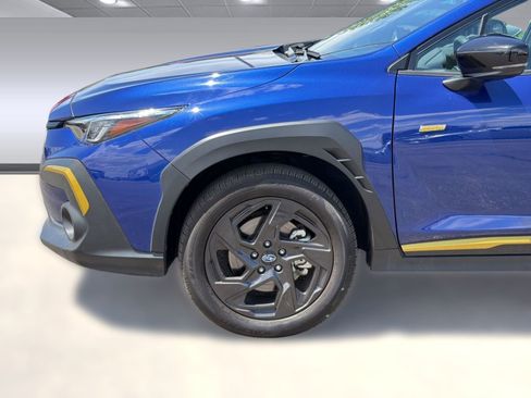 Used 2025 Subaru Crosstrek 2.5i Sport AWD/4WD image 12