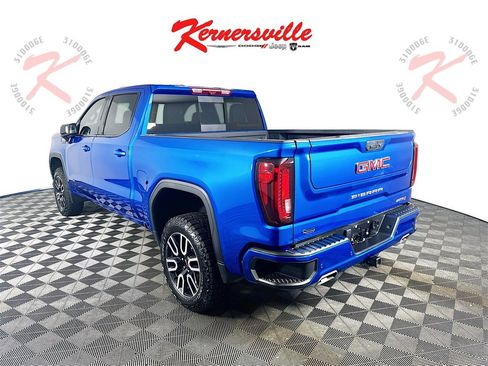 Used 2024 GMC Sierra 1500 AT4 w/ Technology Package image 5