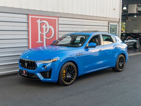Used 2022 Maserati Levante F Tributo image 52