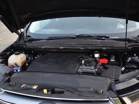 Used 2018 Ford Edge Titanium w/ Equipment Group 301A image 34