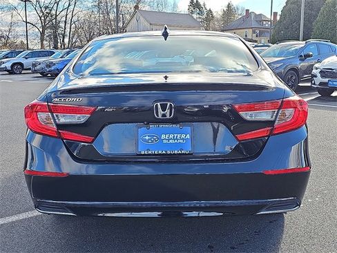 Used 2020 Honda Accord EX-L image 5