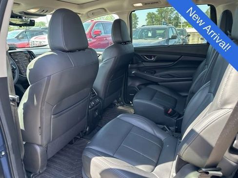 Used 2025 Subaru Ascent Bronze Edition AWD/4WD image 10