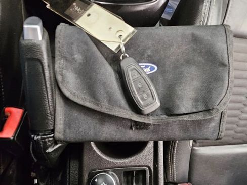 Used 2013 Ford Focus ST image 23