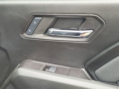 Used 2024 Chevrolet Colorado LT w/ LT Convenience Package III image 12