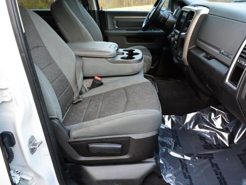 Used 2019 RAM 1500 Big Horn image 20