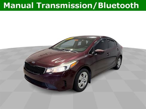 Used 2018 Kia Forte LX image 1