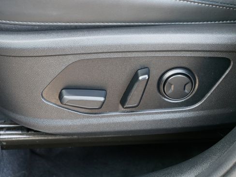 Certified 2022 Kia Sorento SX image 20