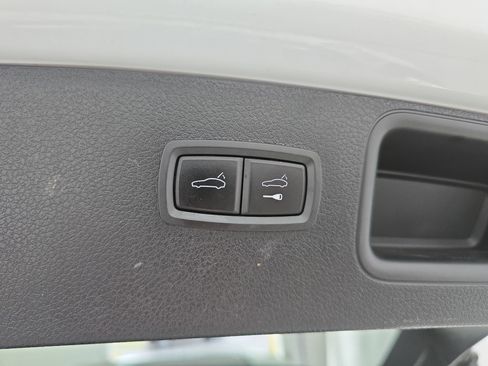 Used 2019 Porsche Macan image 13