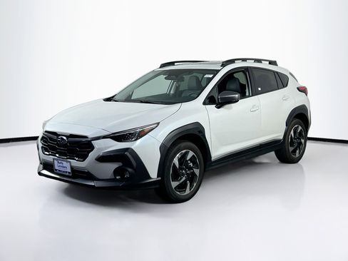 Used 2024 Subaru Crosstrek 2.5i Limited image 1