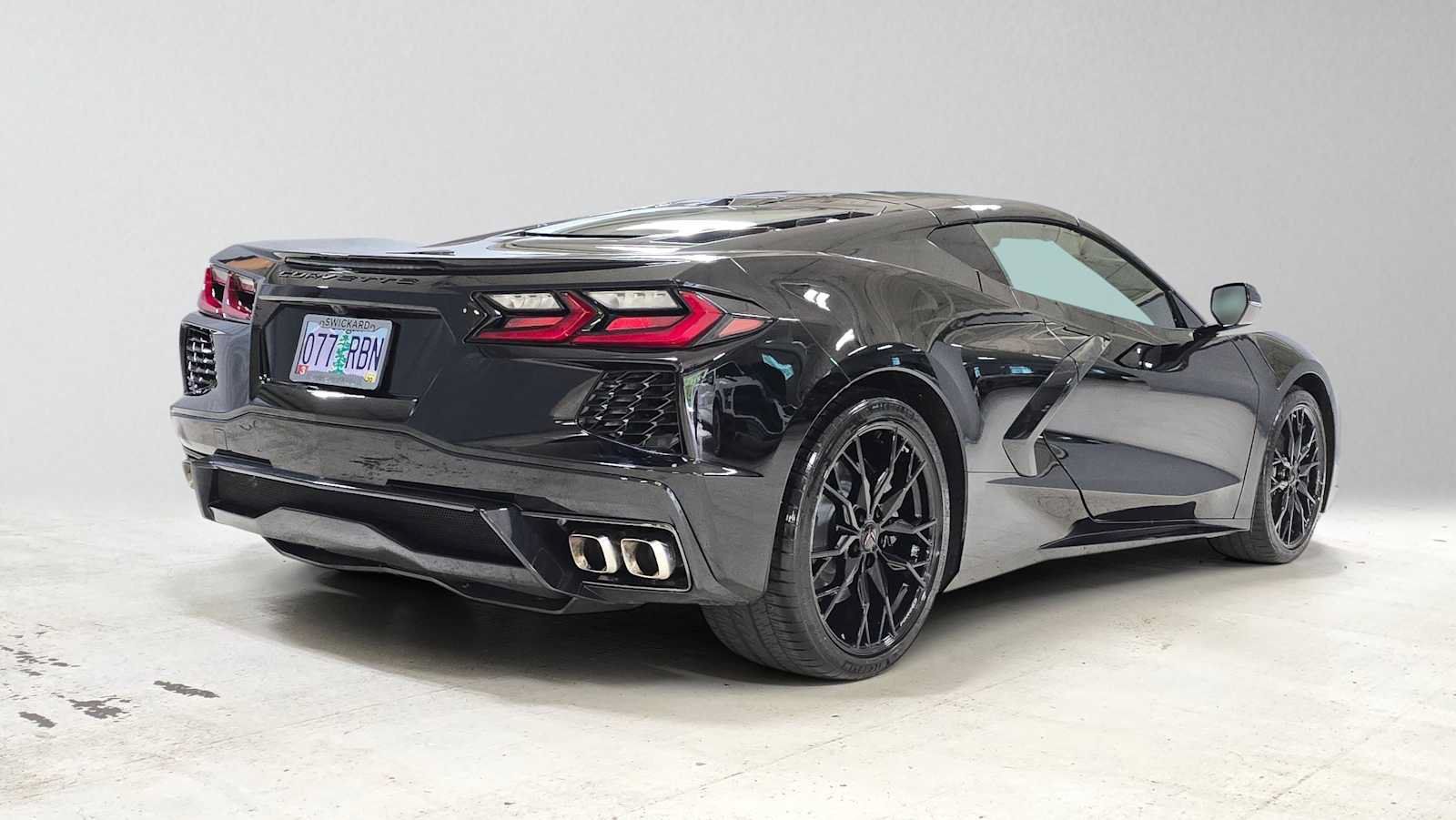 Used 2026 Chevrolet Corvette Stingray Coupe w/ 1LT RWD image 3