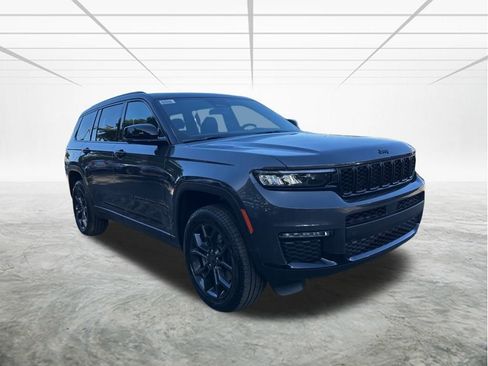 New 2025 Jeep Grand Cherokee L Limited image 2