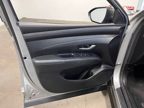 Used 2025 Hyundai Tucson SEL FWD image 24