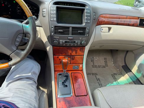 Used 2003 Lexus LS 430 image 15