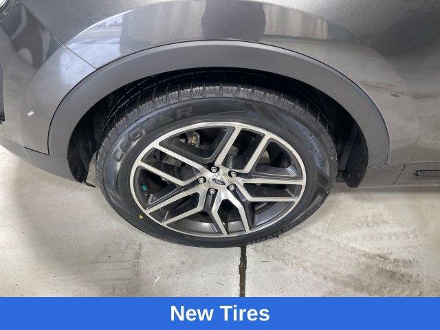 Used 2017 Ford Explorer Sport w/ Equipment Group 401A AWD/4WD image 11