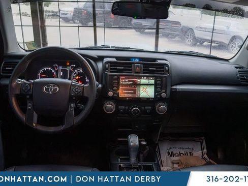 Used 2021 Toyota 4Runner TRD Off-Road Premium w/ Moonroof Package AWD/4WD image 4