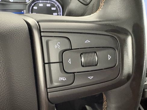 Used 2023 GMC Sierra 2500 AT4 w/ AT4 Preferred Package image 24