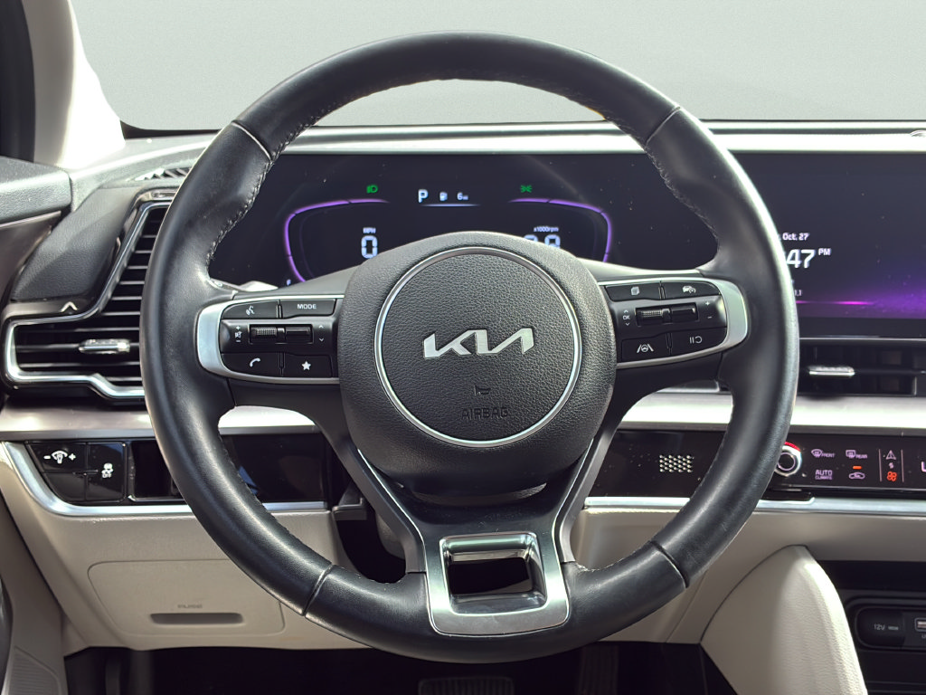 Used 2025 Kia Sportage EX FWD image 26