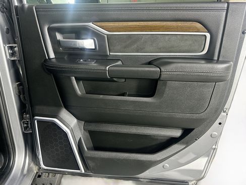 Used 2024 RAM 2500 Laramie image 30