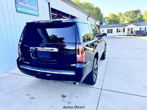 Used 2019 GMC Yukon Denali w/ Denali Ultimate Package RWD image 17