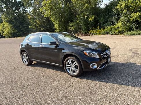 Used 2020 Mercedes-Benz GLA 250 4MATIC image 13