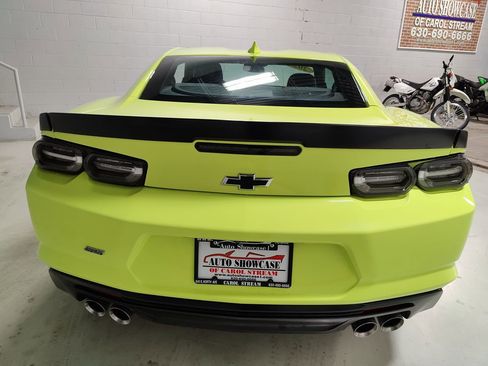Used 2021 Chevrolet Camaro SS image 7