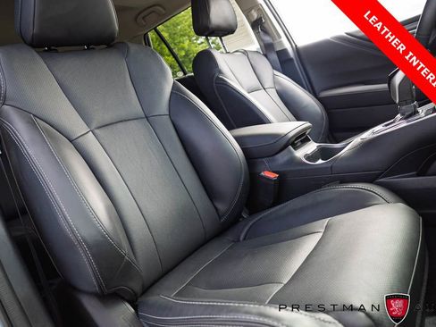 Used 2025 Subaru Outback Limited AWD/4WD image 4