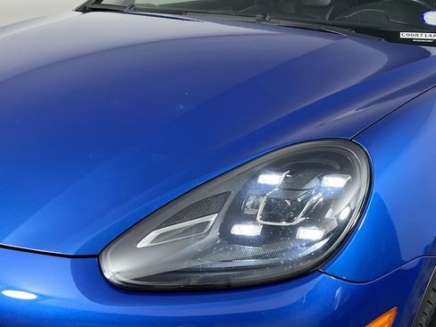 Used 2017 Porsche Cayenne S AWD/4WD image 11