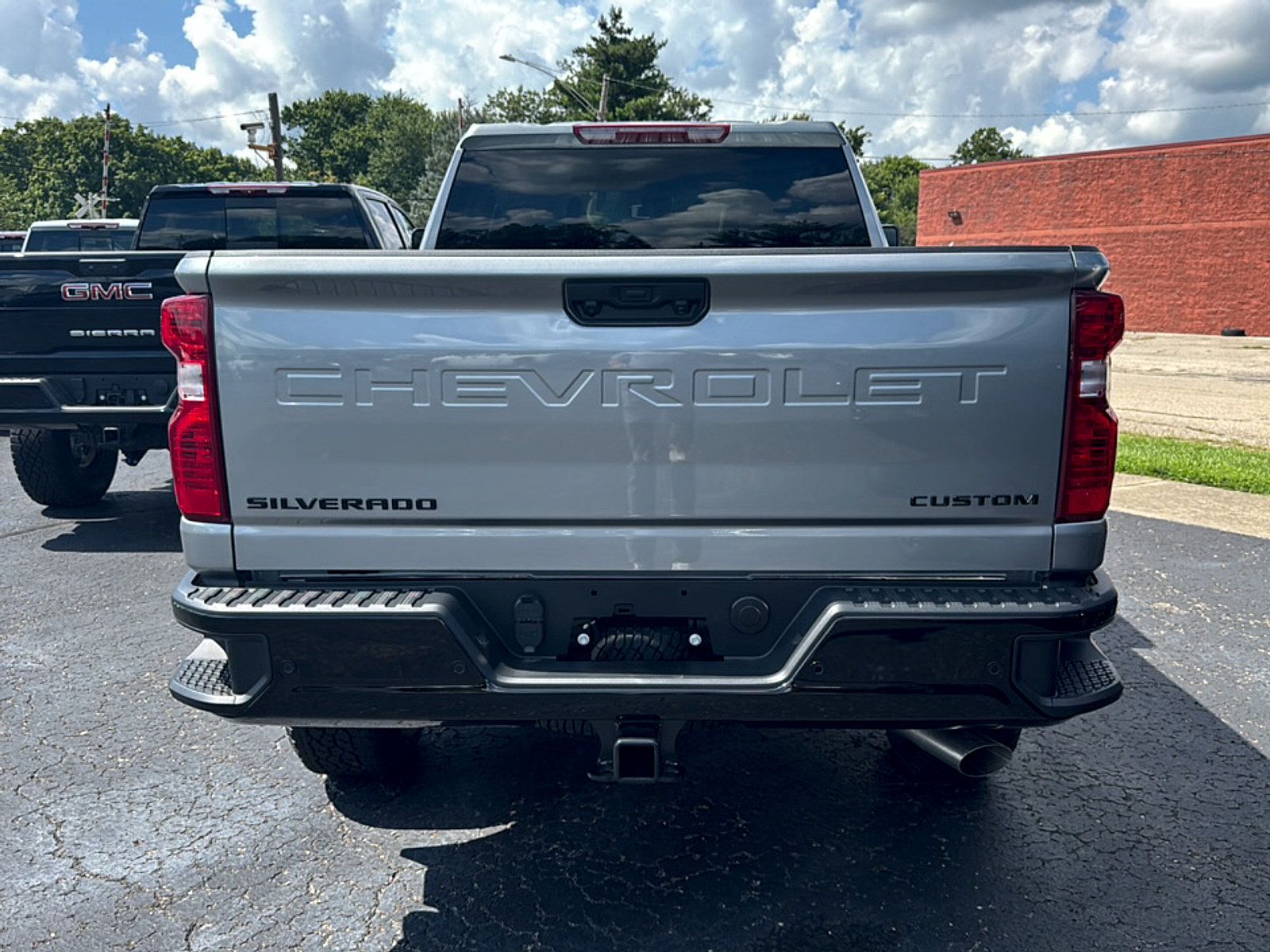 New 2026 Chevrolet Silverado 2500 Custom w/ Custom Value Package AWD/4WD image 4