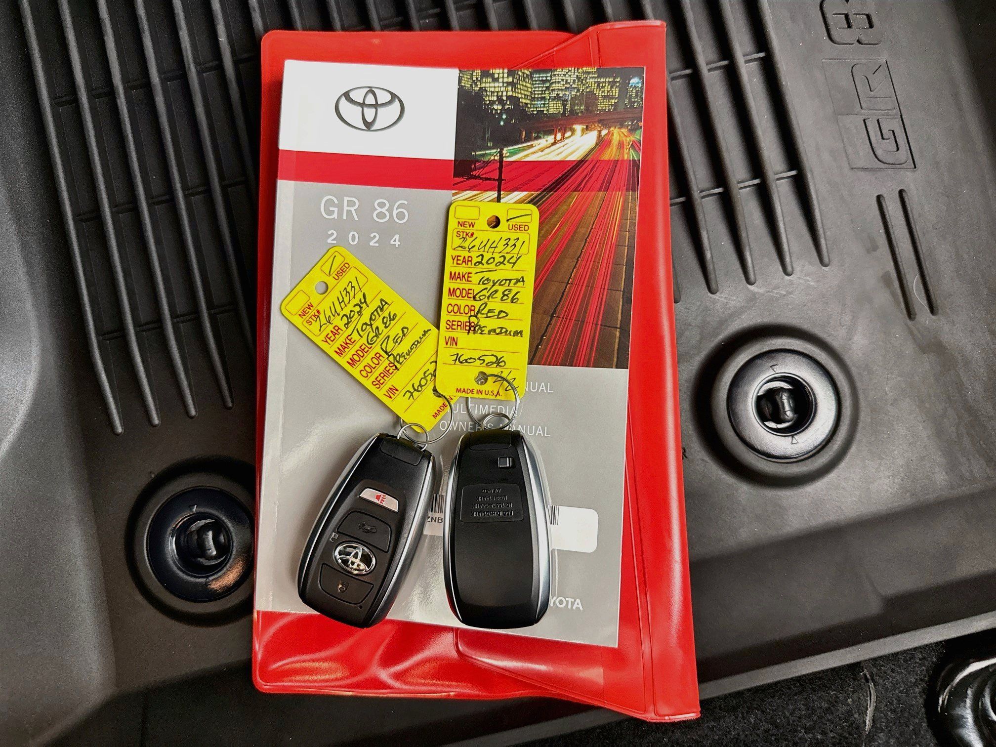 Certified 2024 Toyota GR86 Premium RWD image 34