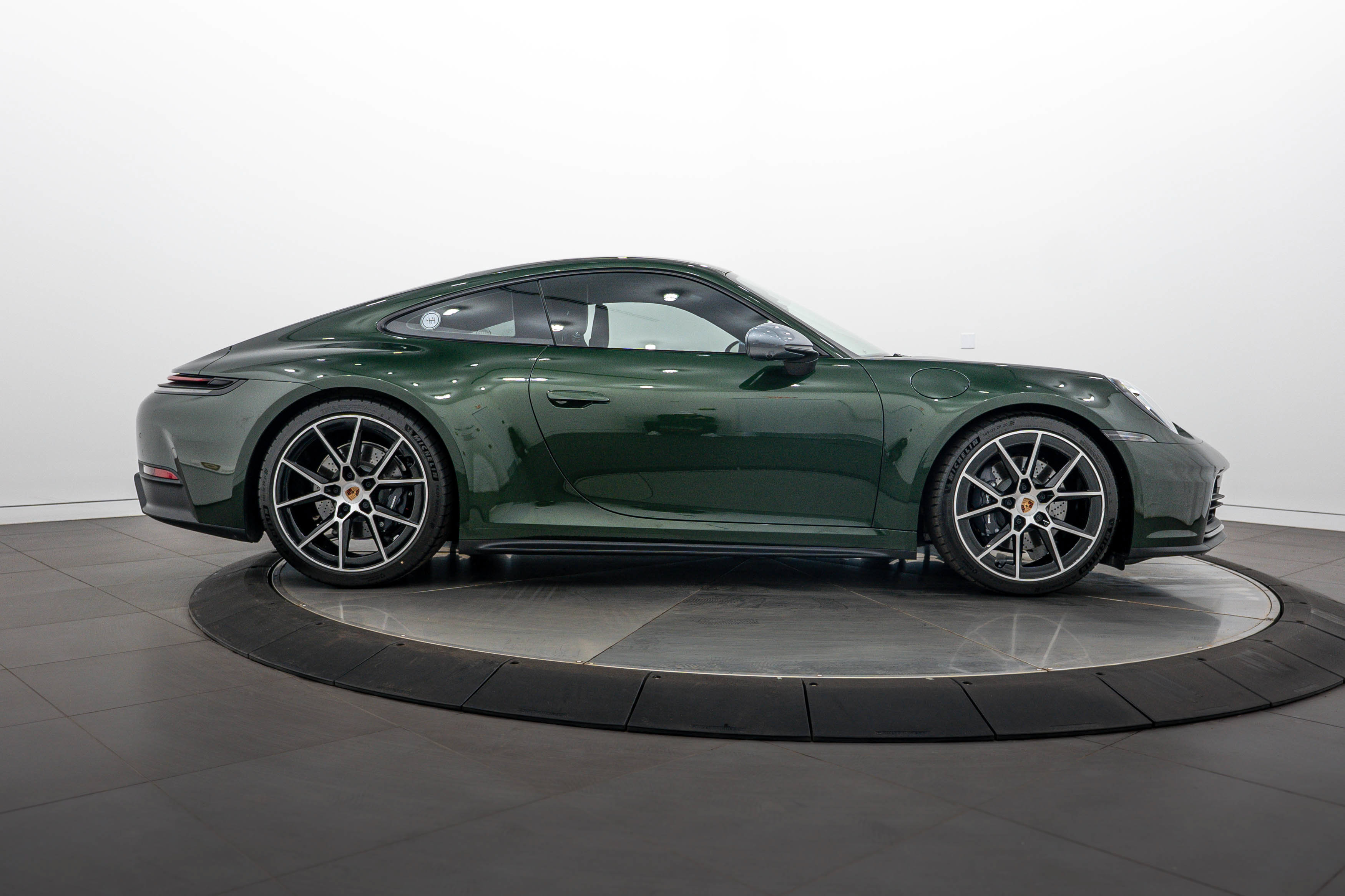 Certified 2026 Porsche 911 Carrera T RWD image 8