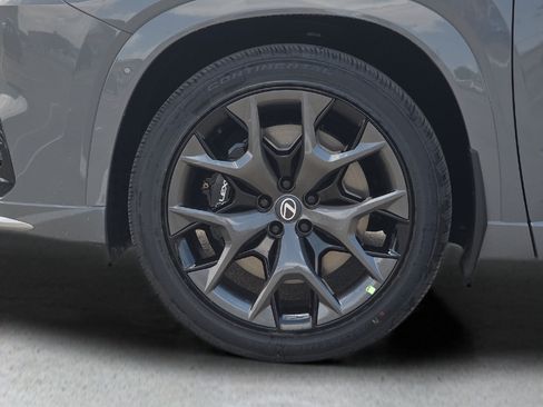 New 2026 Lexus TX 500h AWD image 9