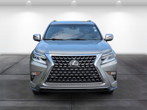 Used 2021 Lexus GX 460 Luxury w/ Sport Design Package AWD/4WD image 6