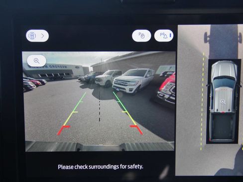 Used 2025 Ford F350 XLT w/ Black Appearance Package image 38