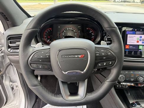Used 2025 Dodge Durango GT AWD/4WD image 15