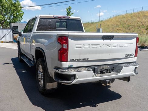 Used 2021 Chevrolet Silverado 3500 High Country w/ Z71 Off-Road Package AWD/4WD image 5