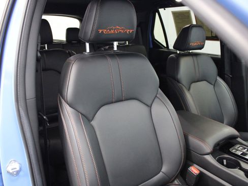 Used 2024 Honda Pilot TrailSport image 35